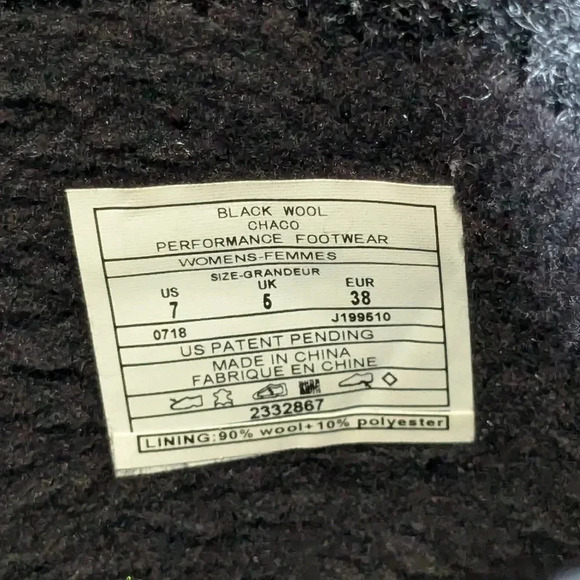 Chaco Borealis Boots Black Winter Snow Boots Waterproof Mid Size 7 Fur Slip On - Picture 3 of 11